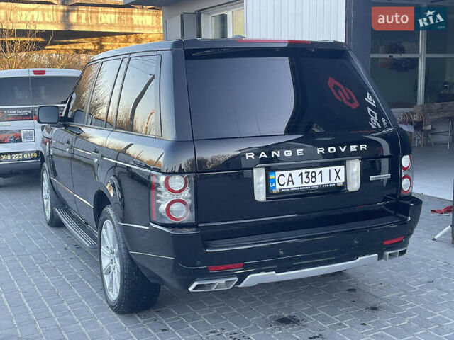 Чорний Ленд Ровер Рендж Ровер, об'ємом двигуна 5 л та пробігом 250 тис. км за 18500 $, фото 16 на Automoto.ua