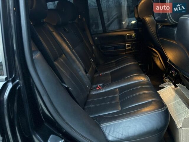 Черный Ленд Ровер Рендж Ровер, объемом двигателя 5 л и пробегом 215 тыс. км за 12999 $, фото 32 на Automoto.ua