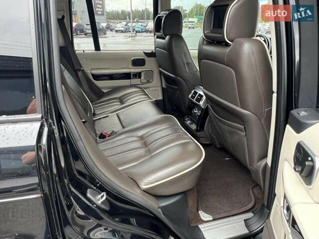 Чорний Ленд Ровер Рендж Ровер, об'ємом двигуна 5 л та пробігом 182 тис. км за 15999 $, фото 13 на Automoto.ua