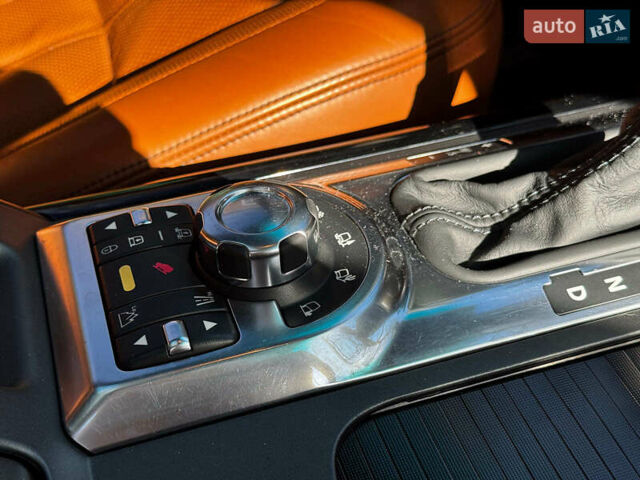 Чорний Ленд Ровер Рендж Ровер, об'ємом двигуна 5 л та пробігом 280 тис. км за 15490 $, фото 45 на Automoto.ua