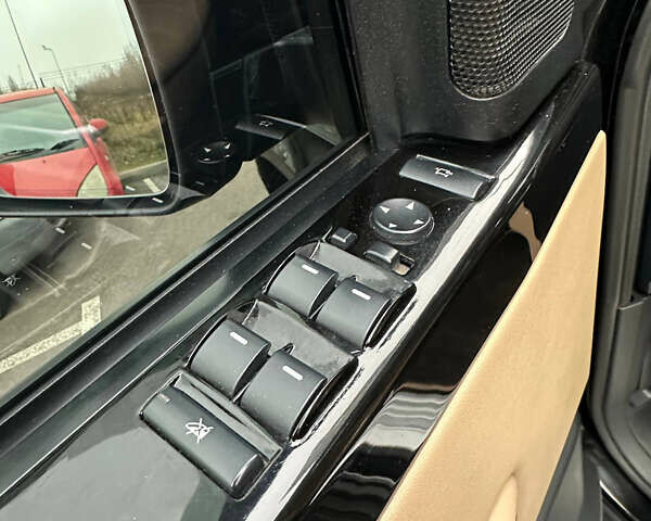 Черный Ленд Ровер Рендж Ровер, объемом двигателя 5 л и пробегом 168 тыс. км за 15900 $, фото 22 на Automoto.ua