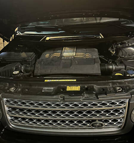 Чорний Ленд Ровер Рендж Ровер, об'ємом двигуна 5 л та пробігом 185 тис. км за 12500 $, фото 13 на Automoto.ua