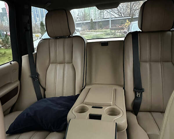 Черный Ленд Ровер Рендж Ровер, объемом двигателя 5 л и пробегом 168 тыс. км за 15900 $, фото 10 на Automoto.ua