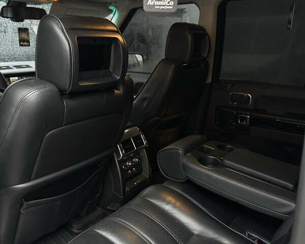 Черный Ленд Ровер Рендж Ровер, объемом двигателя 5 л и пробегом 255 тыс. км за 12800 $, фото 14 на Automoto.ua