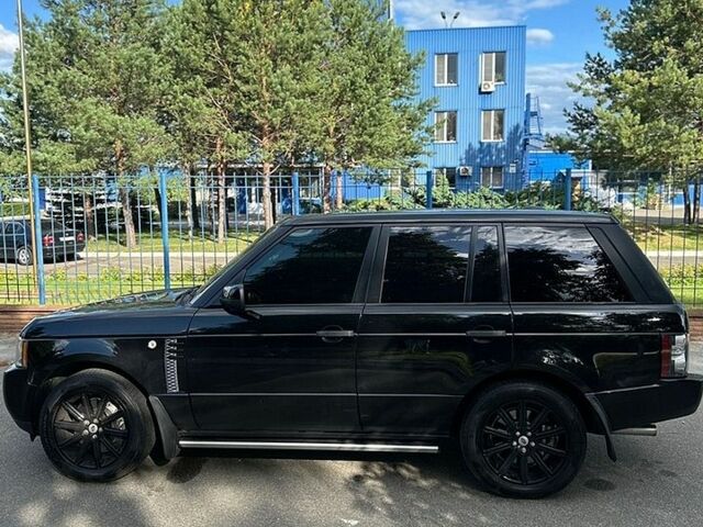 Чорний Ленд Ровер Рендж Ровер, об'ємом двигуна 5 л та пробігом 200 тис. км за 12500 $, фото 3 на Automoto.ua