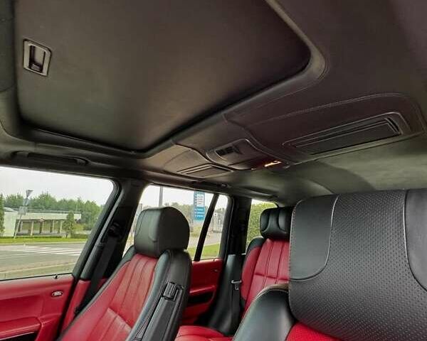 Чорний Ленд Ровер Рендж Ровер, об'ємом двигуна 5 л та пробігом 232 тис. км за 22000 $, фото 17 на Automoto.ua