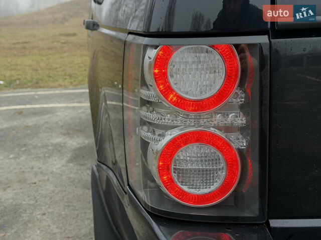 Черный Ленд Ровер Рендж Ровер, объемом двигателя 5 л и пробегом 195 тыс. км за 16000 $, фото 5 на Automoto.ua