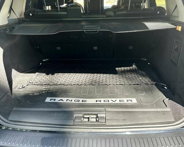Черный Ленд Ровер Рендж Ровер, объемом двигателя 5 л и пробегом 118 тыс. км за 21000 $, фото 8 на Automoto.ua