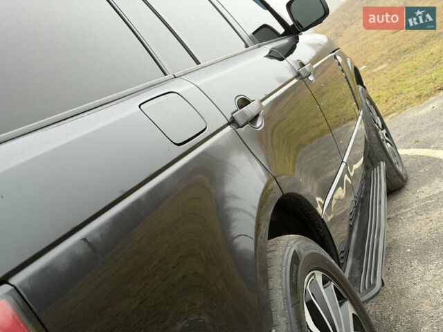 Черный Ленд Ровер Рендж Ровер, объемом двигателя 5 л и пробегом 195 тыс. км за 16000 $, фото 46 на Automoto.ua