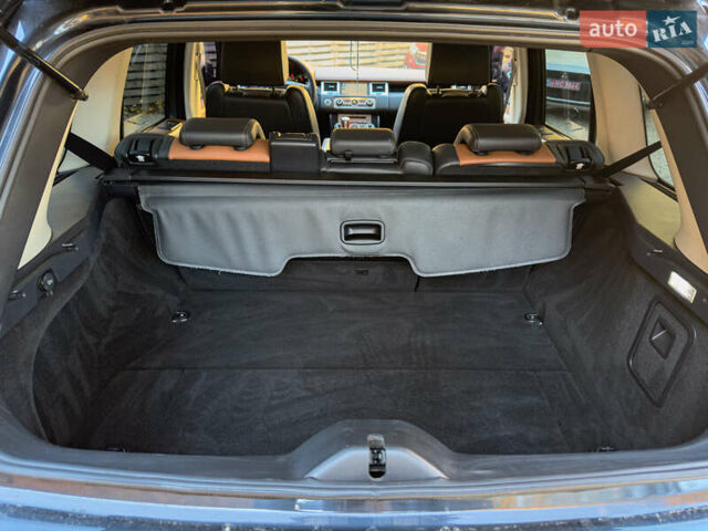 Чорний Ленд Ровер Рендж Ровер, об'ємом двигуна 2.99 л та пробігом 241 тис. км за 20500 $, фото 102 на Automoto.ua