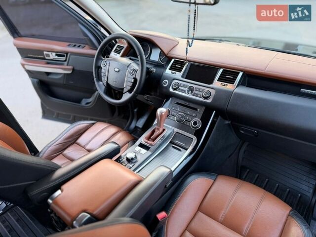 Чорний Ленд Ровер Рендж Ровер, об'ємом двигуна 2.99 л та пробігом 241 тис. км за 18999 $, фото 22 на Automoto.ua