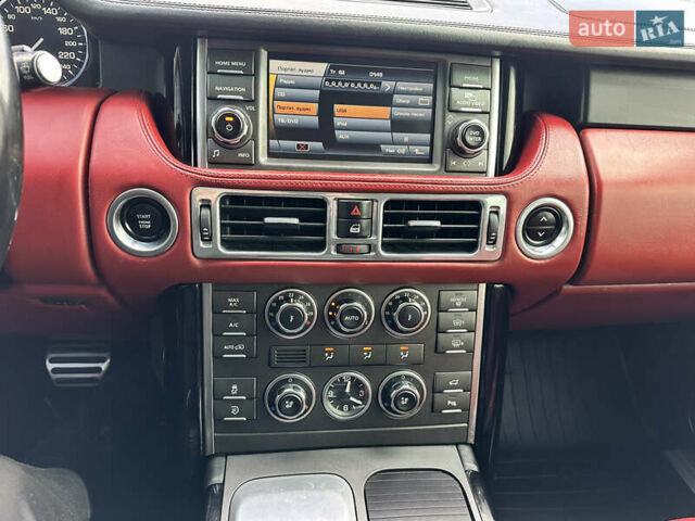 Чорний Ленд Ровер Рендж Ровер, об'ємом двигуна 4.4 л та пробігом 235 тис. км за 22999 $, фото 27 на Automoto.ua