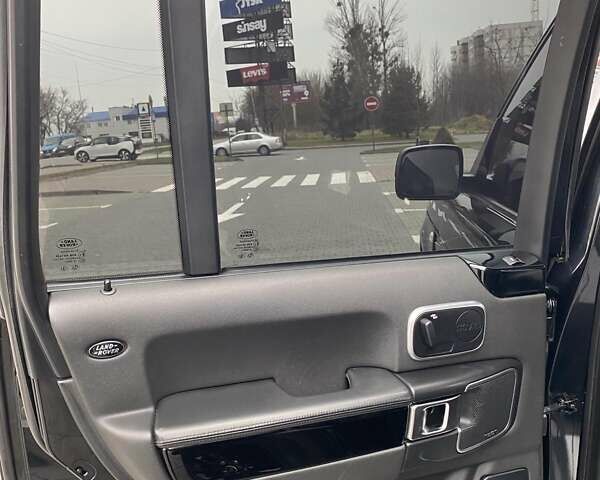 Черный Ленд Ровер Рендж Ровер, объемом двигателя 4.37 л и пробегом 205 тыс. км за 25500 $, фото 17 на Automoto.ua