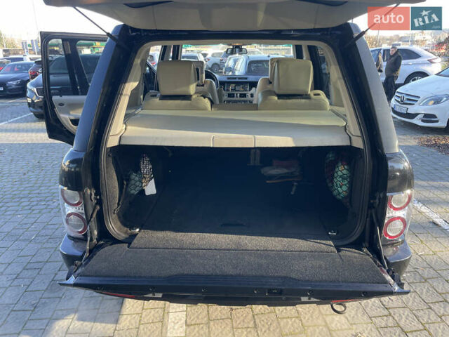 Чорний Ленд Ровер Рендж Ровер, об'ємом двигуна 5 л та пробігом 258 тис. км за 17000 $, фото 6 на Automoto.ua