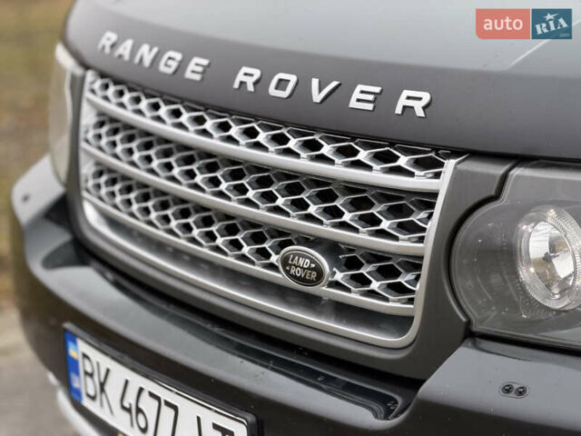 Черный Ленд Ровер Рендж Ровер, объемом двигателя 5 л и пробегом 195 тыс. км за 16000 $, фото 53 на Automoto.ua