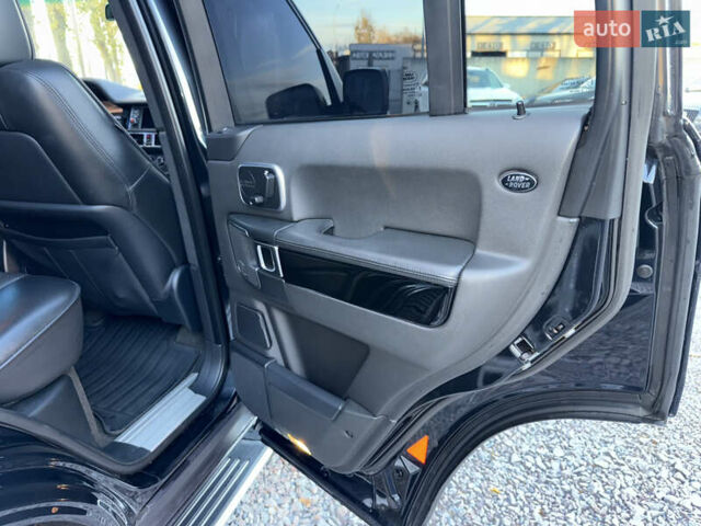 Чорний Ленд Ровер Рендж Ровер, об'ємом двигуна 4.39 л та пробігом 186 тис. км за 19600 $, фото 61 на Automoto.ua
