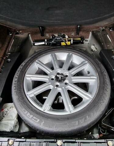 Чорний Ленд Ровер Рендж Ровер, об'ємом двигуна 5 л та пробігом 186 тис. км за 18700 $, фото 16 на Automoto.ua