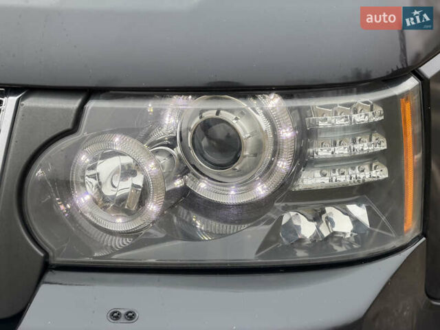 Черный Ленд Ровер Рендж Ровер, объемом двигателя 5 л и пробегом 195 тыс. км за 16000 $, фото 52 на Automoto.ua