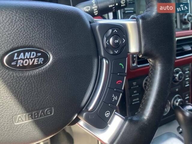 Чорний Ленд Ровер Рендж Ровер, об'ємом двигуна 5 л та пробігом 231 тис. км за 19500 $, фото 13 на Automoto.ua