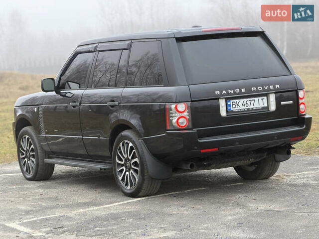 Черный Ленд Ровер Рендж Ровер, объемом двигателя 5 л и пробегом 195 тыс. км за 16000 $, фото 4 на Automoto.ua