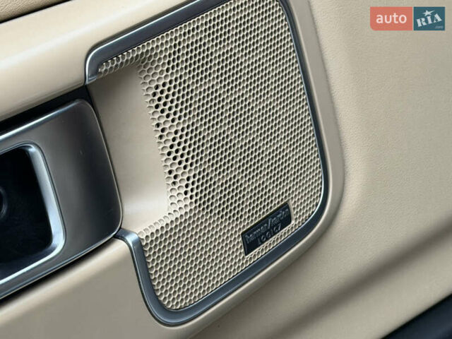 Черный Ленд Ровер Рендж Ровер, объемом двигателя 5 л и пробегом 195 тыс. км за 16000 $, фото 14 на Automoto.ua