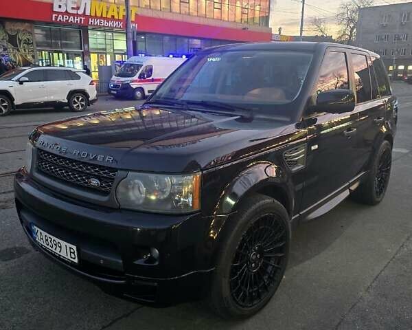 Черный Ленд Ровер Рендж Ровер, объемом двигателя 5 л и пробегом 210 тыс. км за 17000 $, фото 1 на Automoto.ua