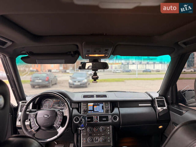 Чорний Ленд Ровер Рендж Ровер, об'ємом двигуна 4.37 л та пробігом 240 тис. км за 21000 $, фото 6 на Automoto.ua