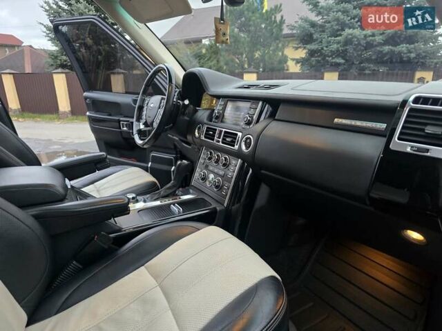 Черный Ленд Ровер Рендж Ровер, объемом двигателя 5 л и пробегом 199 тыс. км за 17000 $, фото 23 на Automoto.ua
