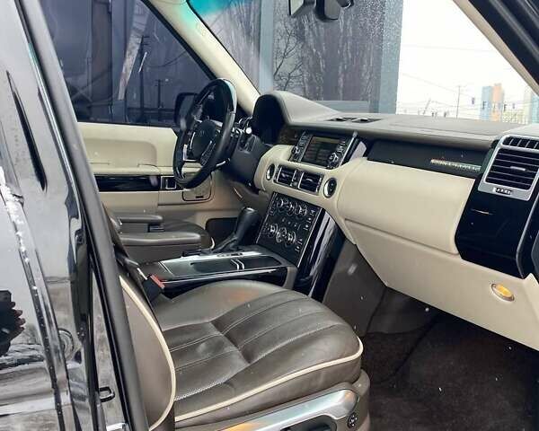 Чорний Ленд Ровер Рендж Ровер, об'ємом двигуна 5 л та пробігом 189 тис. км за 16500 $, фото 8 на Automoto.ua