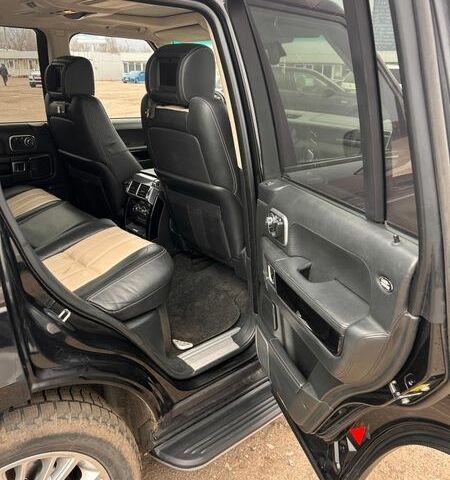 Чорний Ленд Ровер Рендж Ровер, об'ємом двигуна 5 л та пробігом 247 тис. км за 27000 $, фото 5 на Automoto.ua