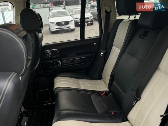 Чорний Ленд Ровер Рендж Ровер, об'ємом двигуна 5 л та пробігом 129 тис. км за 24999 $, фото 26 на Automoto.ua