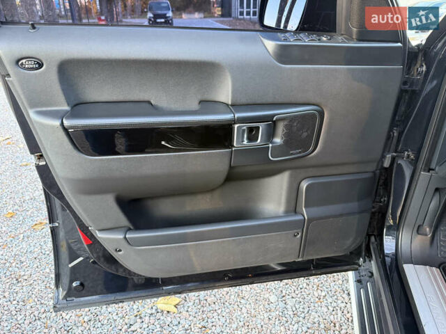 Чорний Ленд Ровер Рендж Ровер, об'ємом двигуна 4.39 л та пробігом 186 тис. км за 19600 $, фото 32 на Automoto.ua