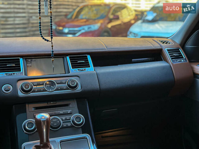 Чорний Ленд Ровер Рендж Ровер, об'ємом двигуна 2.99 л та пробігом 241 тис. км за 20500 $, фото 93 на Automoto.ua