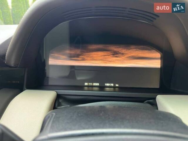 Чорний Ленд Ровер Рендж Ровер, об'ємом двигуна 5 л та пробігом 186 тис. км за 18700 $, фото 20 на Automoto.ua