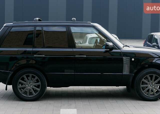 Чорний Ленд Ровер Рендж Ровер, об'ємом двигуна 4.37 л та пробігом 292 тис. км за 19900 $, фото 17 на Automoto.ua