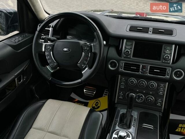 Чорний Ленд Ровер Рендж Ровер, об'ємом двигуна 5 л та пробігом 129 тис. км за 24999 $, фото 20 на Automoto.ua