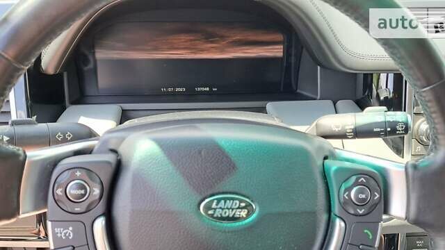 Черный Ленд Ровер Рендж Ровер, объемом двигателя 5 л и пробегом 184 тыс. км за 12800 $, фото 10 на Automoto.ua