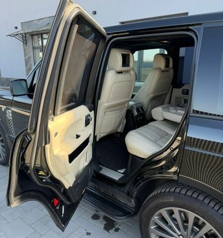 Чорний Ленд Ровер Рендж Ровер, об'ємом двигуна 5 л та пробігом 181 тис. км за 17999 $, фото 31 на Automoto.ua