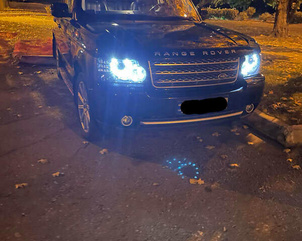 Черный Ленд Ровер Рендж Ровер, объемом двигателя 5 л и пробегом 250 тыс. км за 17700 $, фото 2 на Automoto.ua