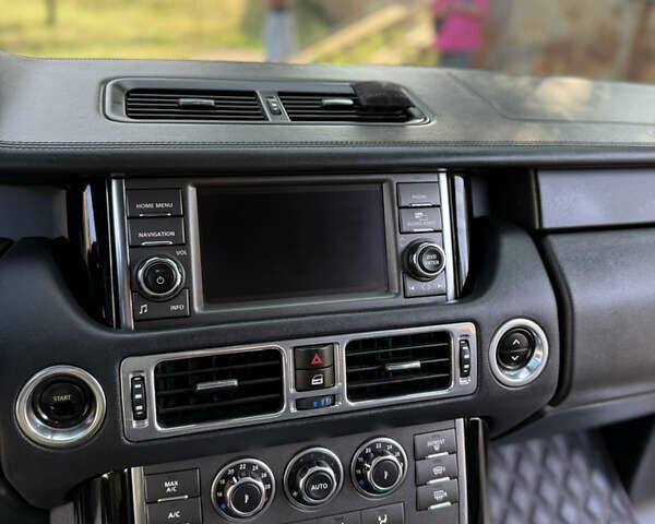 Чорний Ленд Ровер Рендж Ровер, об'ємом двигуна 4.37 л та пробігом 227 тис. км за 16900 $, фото 21 на Automoto.ua