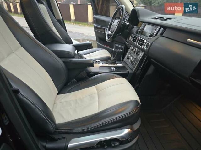 Черный Ленд Ровер Рендж Ровер, объемом двигателя 5 л и пробегом 199 тыс. км за 17000 $, фото 24 на Automoto.ua