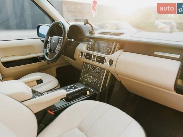 Чорний Ленд Ровер Рендж Ровер, об'ємом двигуна 4.37 л та пробігом 292 тис. км за 19900 $, фото 38 на Automoto.ua