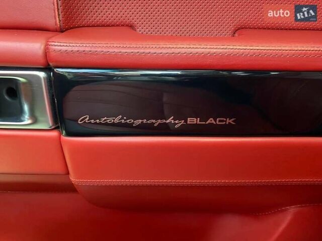 Чорний Ленд Ровер Рендж Ровер, об'ємом двигуна 5 л та пробігом 231 тис. км за 19500 $, фото 19 на Automoto.ua