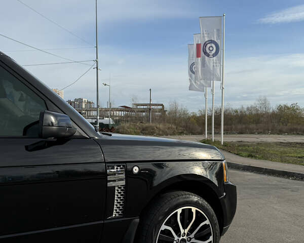 Чорний Ленд Ровер Рендж Ровер, об'ємом двигуна 4.37 л та пробігом 300 тис. км за 18999 $, фото 3 на Automoto.ua