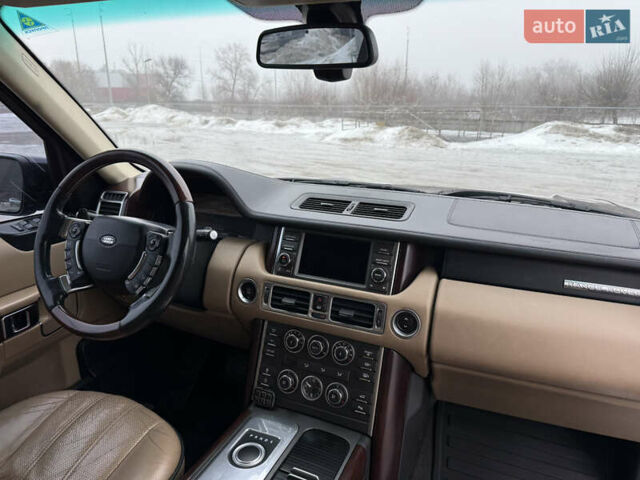 Чорний Ленд Ровер Рендж Ровер, об'ємом двигуна 4.37 л та пробігом 390 тис. км за 20500 $, фото 17 на Automoto.ua