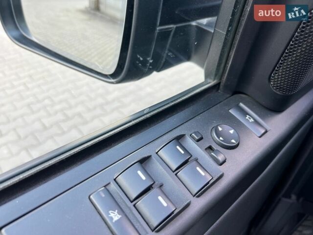 Чорний Ленд Ровер Рендж Ровер, об'ємом двигуна 4.37 л та пробігом 203 тис. км за 24000 $, фото 21 на Automoto.ua