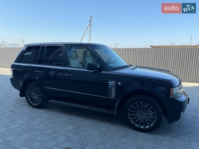 Чорний Ленд Ровер Рендж Ровер, об'ємом двигуна 5 л та пробігом 181 тис. км за 17999 $, фото 15 на Automoto.ua
