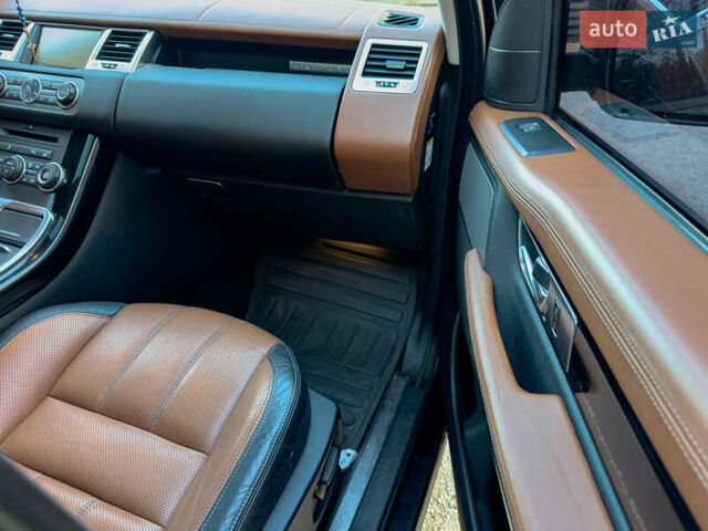 Чорний Ленд Ровер Рендж Ровер, об'ємом двигуна 2.99 л та пробігом 241 тис. км за 20500 $, фото 106 на Automoto.ua