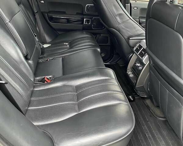 Черный Ленд Ровер Рендж Ровер, объемом двигателя 4.37 л и пробегом 205 тыс. км за 25500 $, фото 21 на Automoto.ua