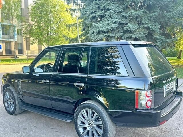 Чорний Ленд Ровер Рендж Ровер, об'ємом двигуна 4.4 л та пробігом 326 тис. км за 15000 $, фото 5 на Automoto.ua